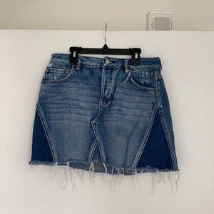 Pacsun Jean Skirt Denim Blue Mini Women's Size 28 Two Tone Raw Hem Button Fly